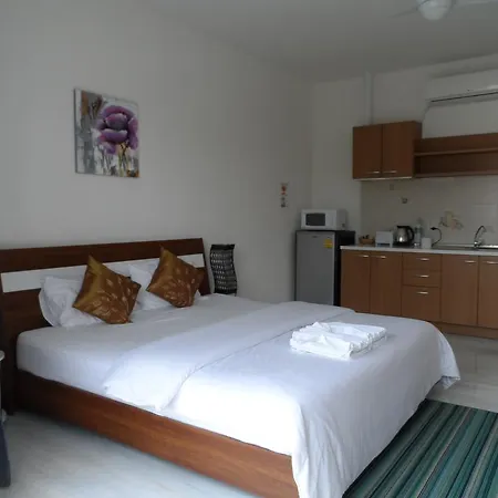 Baan Sabaaidee - Adult Friendly Hotel Hua Hin Room photo
