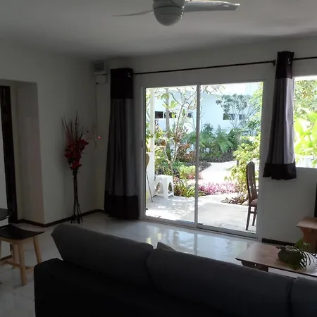 Baan Sabaaidee - Adult Friendly Hotel Hua Hin Room photo